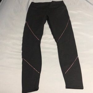 High-Waisted Statement Powerhold Legging Fabletics